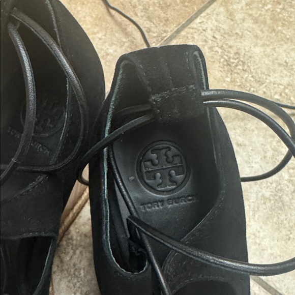 Tory Burch Black Suede Leather Lace Up Tie Tan Wedge Sandal Heels 9.5 - Picture 6 of 14